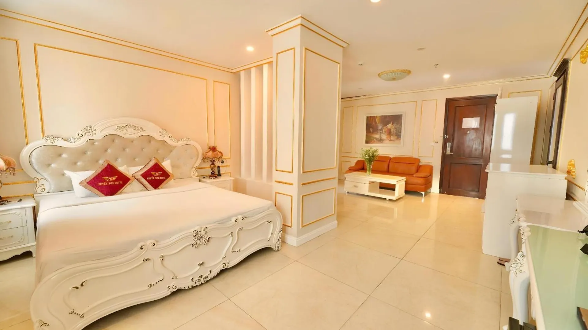Tuyet Son Hotel Дананг
