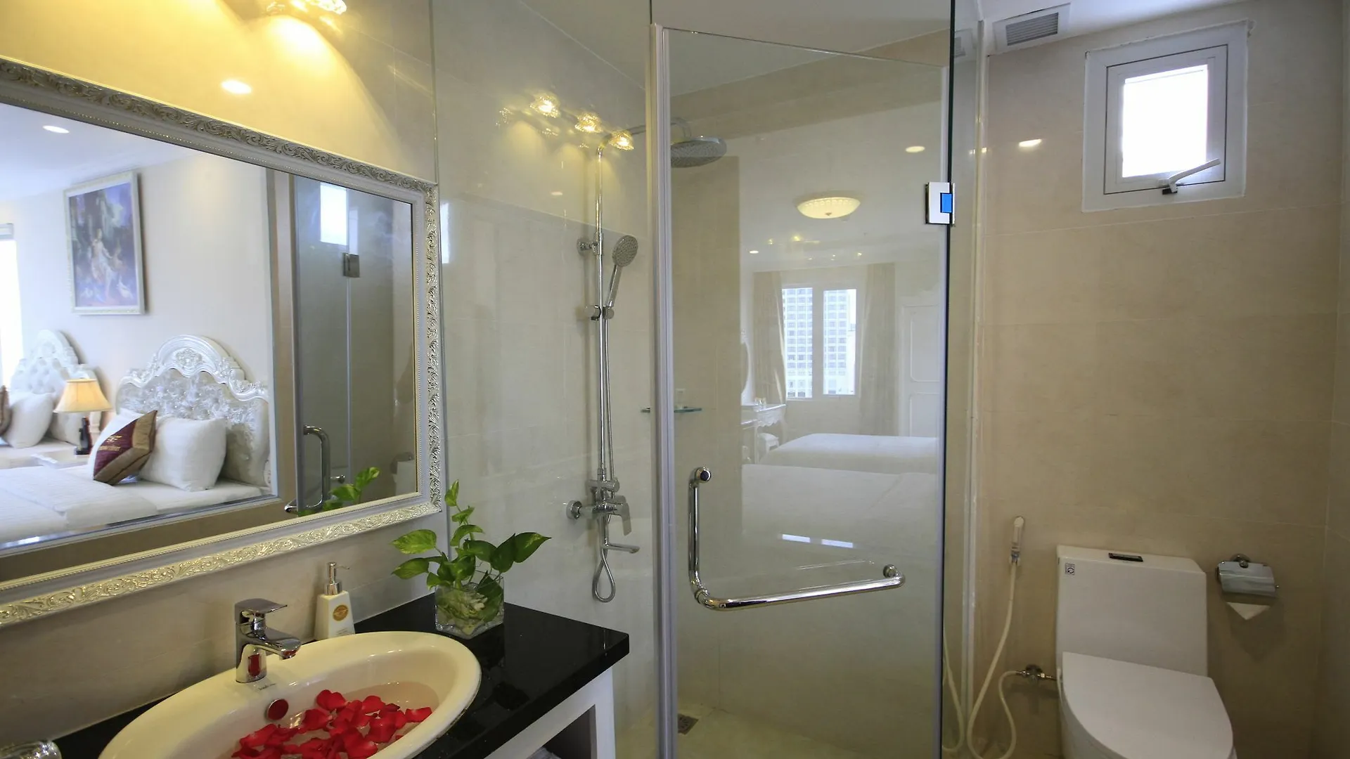 Tuyet Son Hotel Дананг